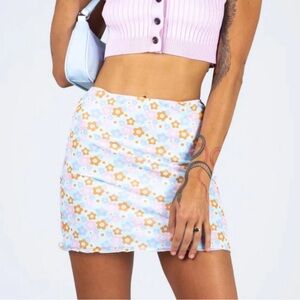 Princess Polly Elley Mini Skirt Lined in Blue Floral. EUC. Size 4